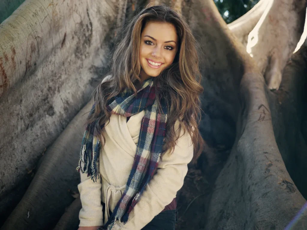 beautiful smile girl woman happy young portrait female 642877
